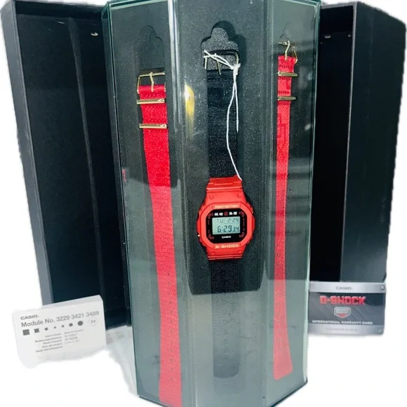 NWT Casio G-Shock collab w/CLOT X Red/black watch w/interchangeable straps